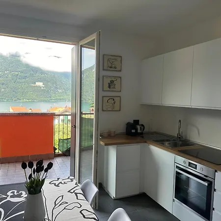 Lägenhet Leon - View For 5 Guests